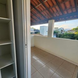 3862892643